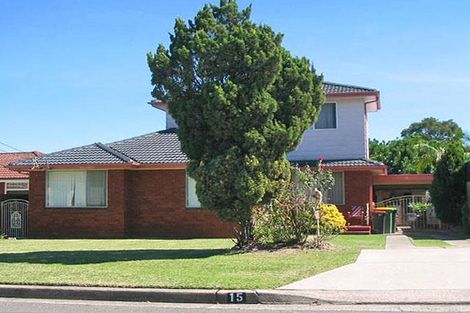 15 Nieuport Ave, Milperra, NSW 2214