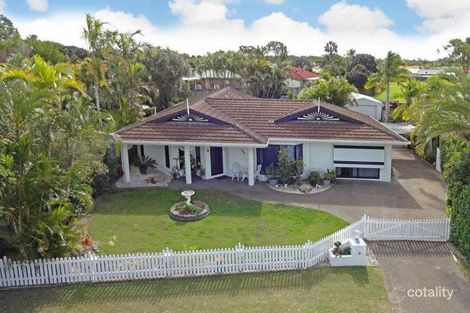 11 Thornbill Dr, Eli Waters, QLD 4655