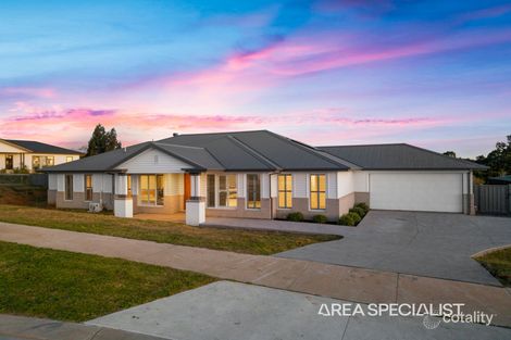 26 Royal Pines Dr, Drouin, VIC 3818