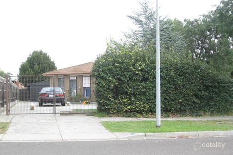 Property photo of 11 Haverstock Hill Close Endeavour Hills VIC 3802