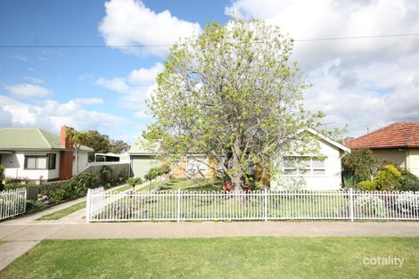 15 Vines Rd, Hamlyn Heights, VIC 3215