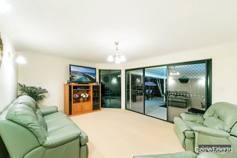 Property photo of 31 Inverpine Court Petrie QLD 4502