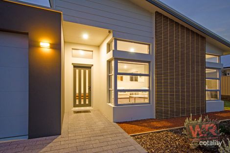 Property photo of 19 Galle Street Yakamia WA 6330