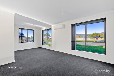 Property photo of 16 Sunsail Street Snug TAS 7054