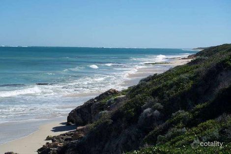 Property photo of 17 Dotterel Green Jindalee WA 6036