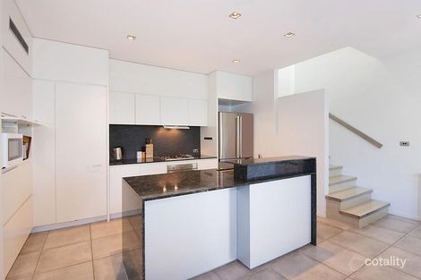 67 Waterline Cres, Bulimba, QLD 4171