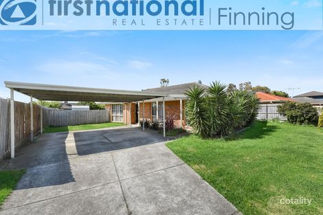 Property photo of 25 Macquarie Court Cranbourne North VIC 3977