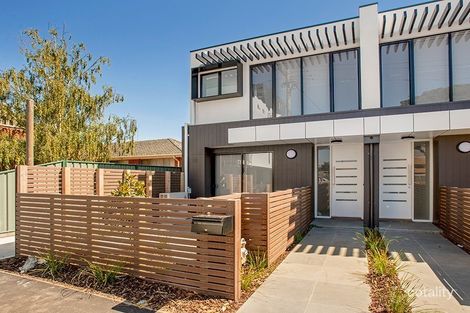 Property photo of 1/1 Marco Polo Street Essendon VIC 3040