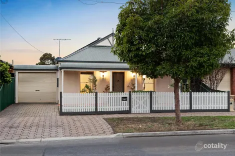 10 Balmoral St, Hillcrest, SA 5086