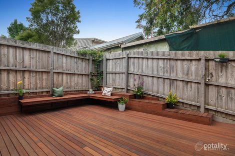 Property photo of 3/70 Russell Crescent Doncaster East VIC 3109
