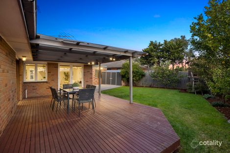 Property photo of 25 Twofold Close Dingley Village VIC 3172