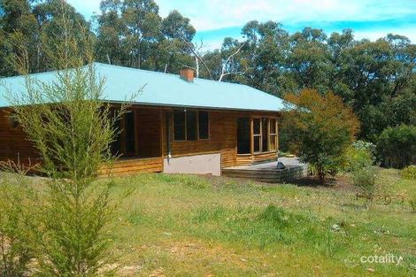 99 Gardenhill Rd, Launching Place, VIC 3139