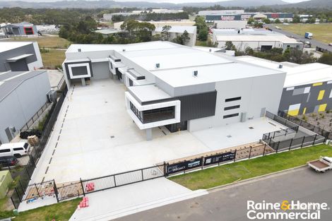 4/12 Pikkat Dr, Braemar, NSW 2575