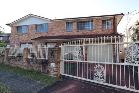 Property photo of 21 Kingfisher Avenue Bossley Park NSW 2176