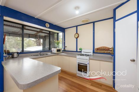 Property photo of 7 Clipson Crescent Mundaring WA 6073