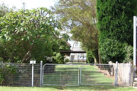 Property photo of 3 Village Bay Close Marks Point NSW 2280