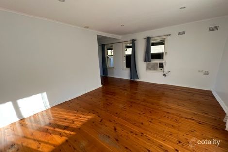 Property photo of 10 Tumbarumba Crescent Heckenberg NSW 2168