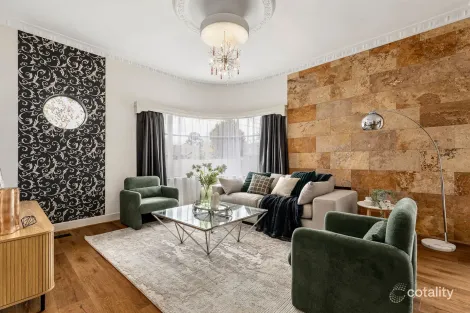 Property photo of 707 Warrigal Road Bentleigh East VIC 3165