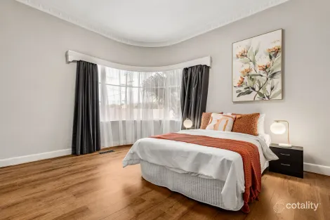 Property photo of 707 Warrigal Road Bentleigh East VIC 3165