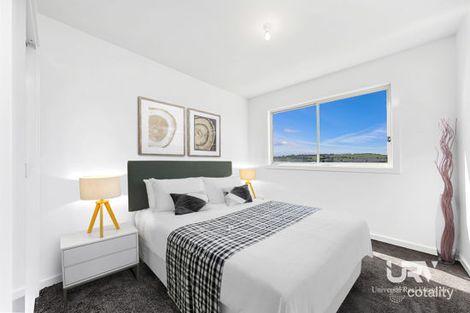 Property photo of 42 Nightingale Road Mickleham VIC 3064