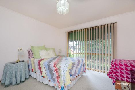 Property photo of 38 Pinnacle Crescent Brookfield VIC 3338