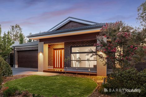 70 Locksley Rd, Chirnside Park, VIC 3116