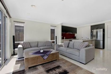 Property photo of 81 Allumba Way Wollert VIC 3750