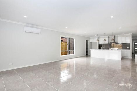 Property photo of 7015 Iris Loop Armstrong Creek VIC 3217