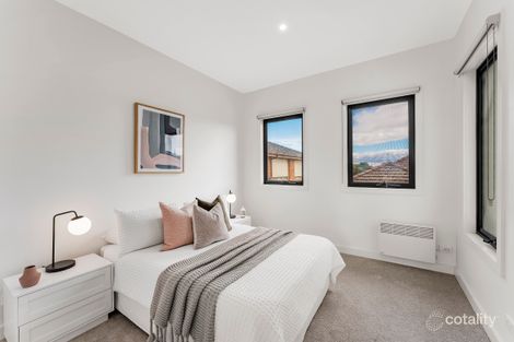 Property photo of 2/4 Eric Court Oakleigh South VIC 3167