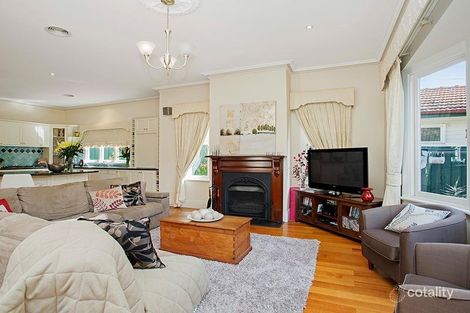 Property photo of 24 Roberts Street Essendon VIC 3040