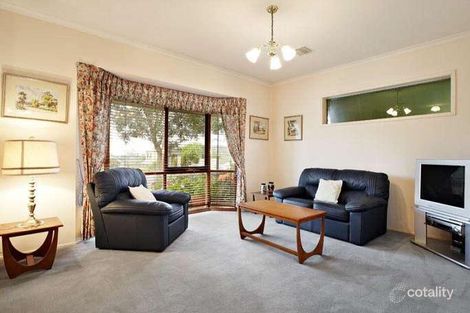 Property photo of 39 Longacres Road Yallambie VIC 3085