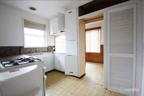 Property photo of 70 Excelsior Drive Frankston North VIC 3200