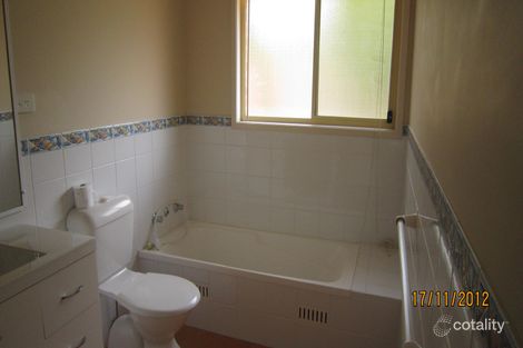 Property photo of 15/16-20 Alex Close Ourimbah NSW 2258