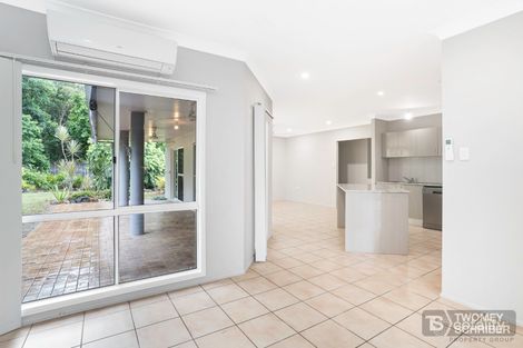 6 Baronia Cres, Holloways Beach, QLD 4878