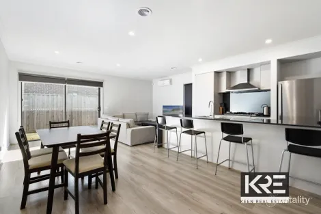 Property photo of 7 Athletic Circuit Clyde VIC 3978