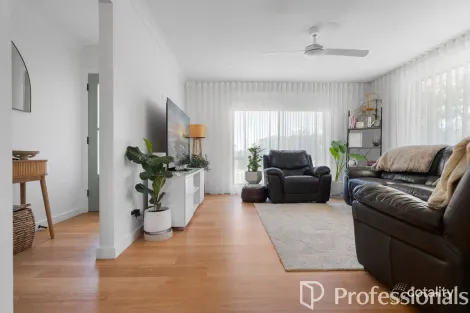 Property photo of 13 Trumper Place Windradyne NSW 2795