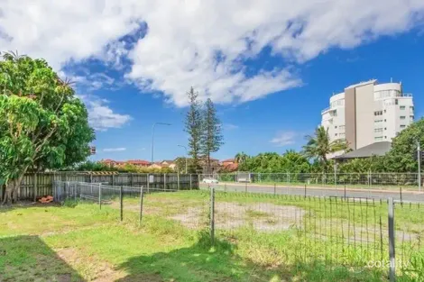 Property photo of 9 Central Street Labrador QLD 4215