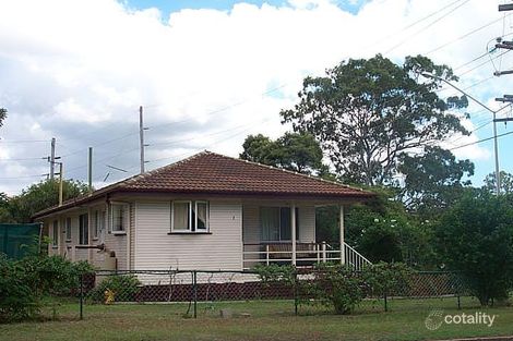 1 Quoin St, West Gladstone, QLD 4680