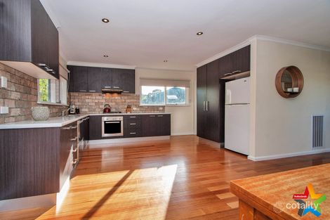 Property photo of 24 Durham Road Kilsyth VIC 3137