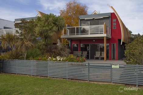Property photo of 2/8 Seventh Parade Raymond Island VIC 3880