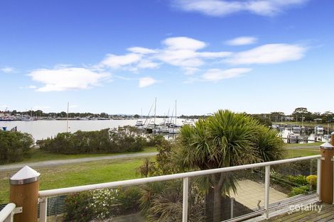 Property photo of 2/8 Seventh Parade Raymond Island VIC 3880