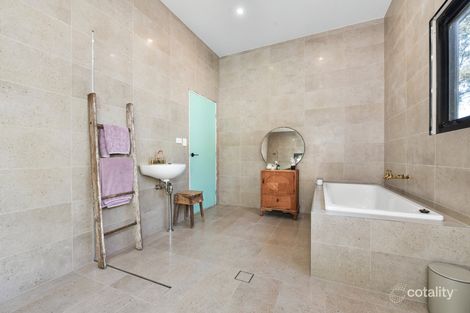 104 Yallambie Rd, Laguna, NSW 2325