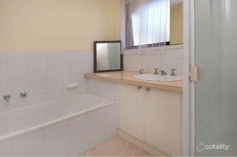 Property photo of 2/14 Mortimer Street Werribee VIC 3030