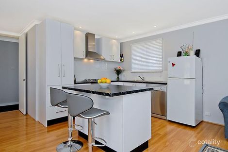 17 Cordova Ct, Craigie, WA 6025