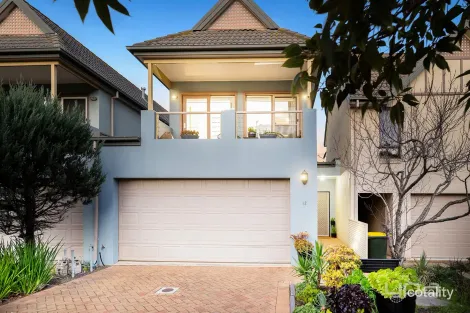 12/1 Greg Norman Dr, Point Cook, VIC 3030