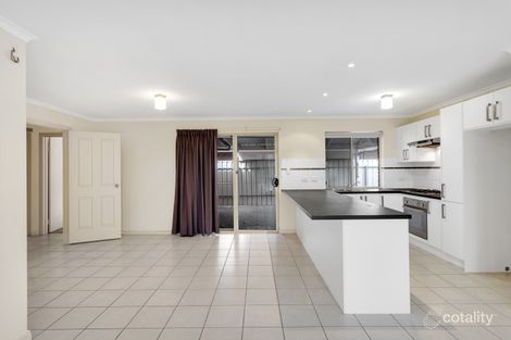 Property photo of 28 Penrith Court Mitchell Park SA 5043