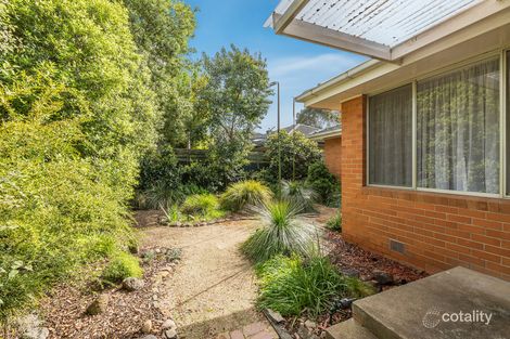 Property photo of 2/262 Waiora Road Macleod VIC 3085