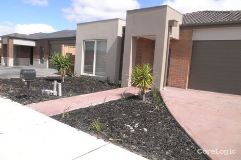 Property photo of 16 Greenvale Avenue Wallan VIC 3756