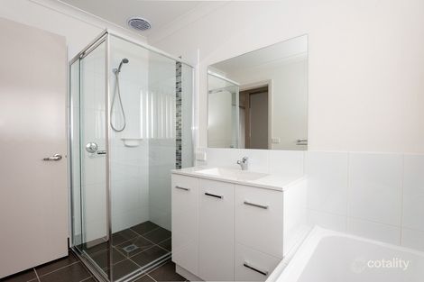 Property photo of 9 Knowles Court Thurgoona NSW 2640