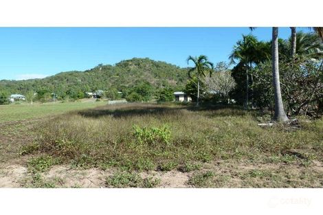 108 Gifford St, Horseshoe Bay, QLD 4819